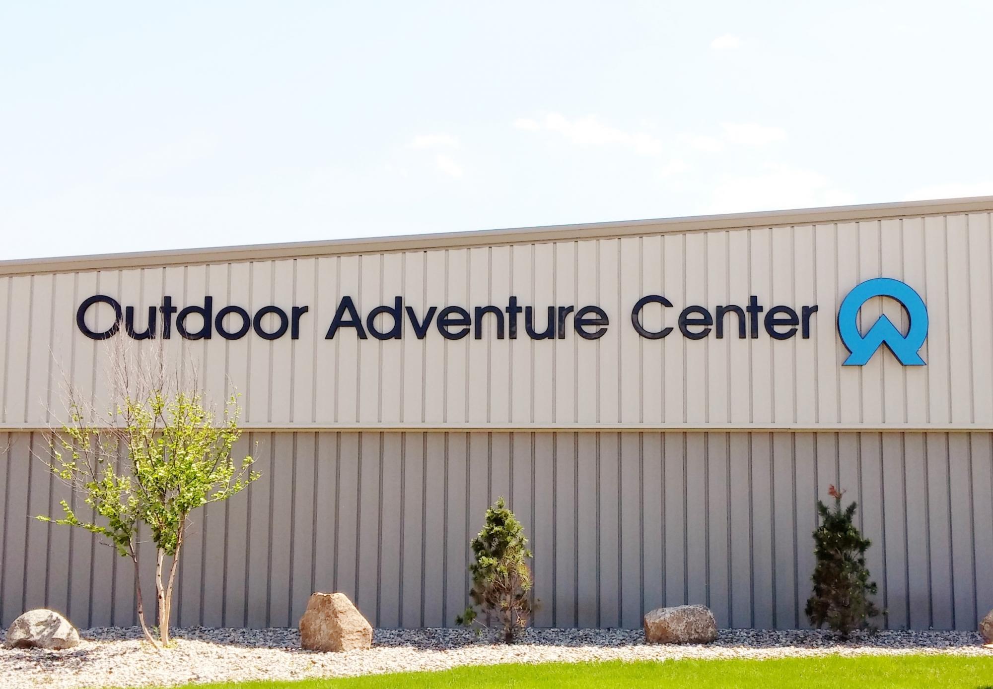 outdoor-adventure-center-channel-letters_0